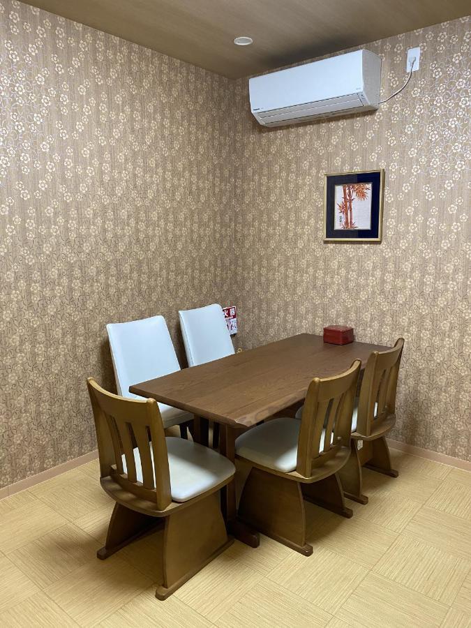 Wutong-40 Minutes Direct To Kansai Airport And 5 Minute Walk To Jr Or Subway Or Nankai Line And 1 Minute To Tsutenkaku The Landmark Of Osaka And Many Japanese Bistros Nearby Ngoại thất bức ảnh