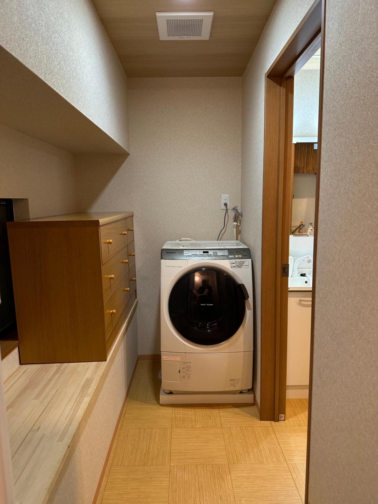 Wutong-40 Minutes Direct To Kansai Airport And 5 Minute Walk To Jr Or Subway Or Nankai Line And 1 Minute To Tsutenkaku The Landmark Of Osaka And Many Japanese Bistros Nearby Ngoại thất bức ảnh